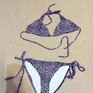 Leopard print bikini